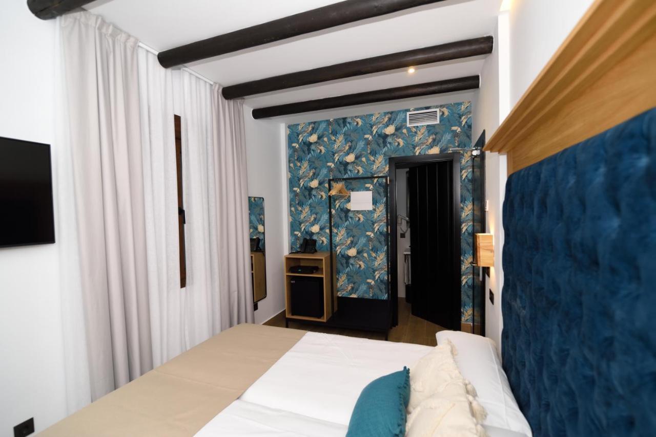 Hostal Rural Santa Habitaciones Aldea D엘로시오 외부 사진