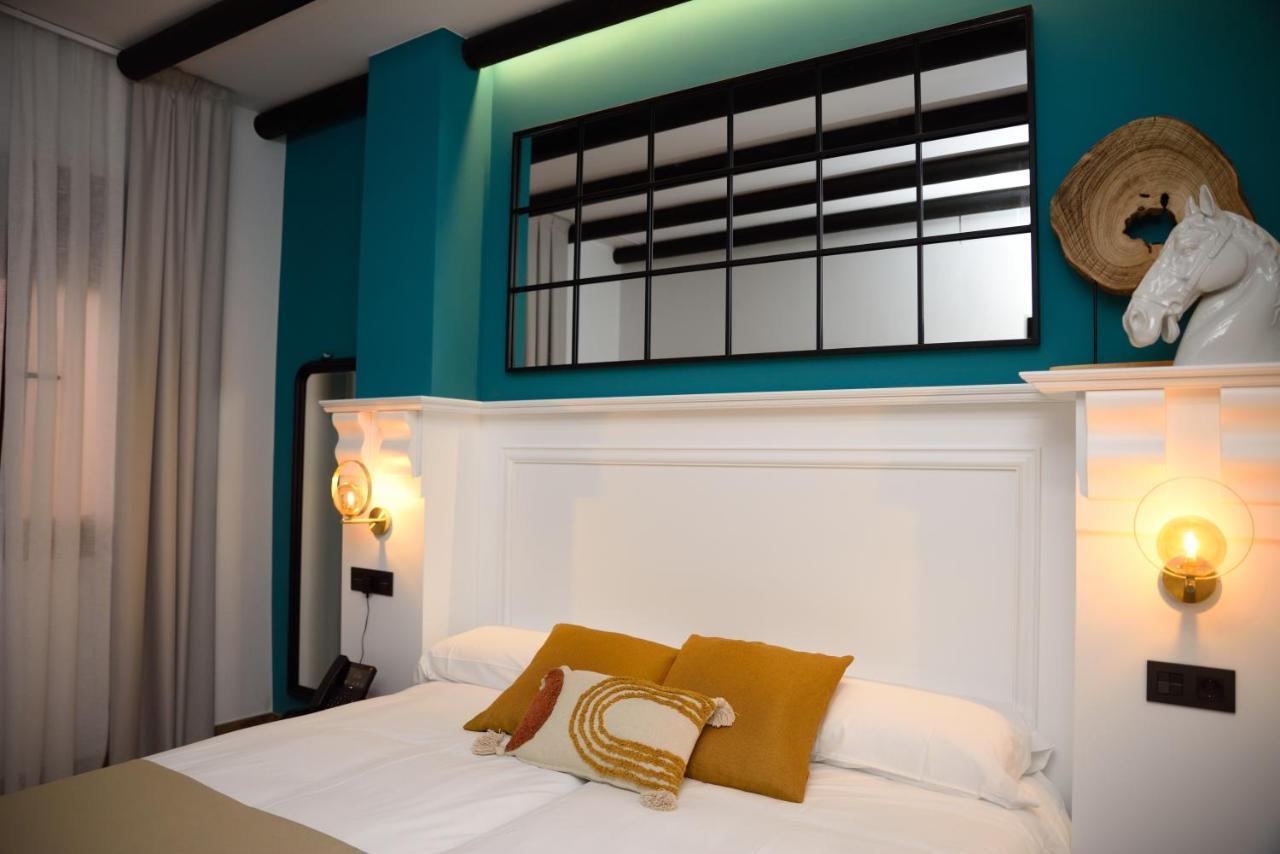 Hostal Rural Santa Habitaciones Aldea D엘로시오 외부 사진