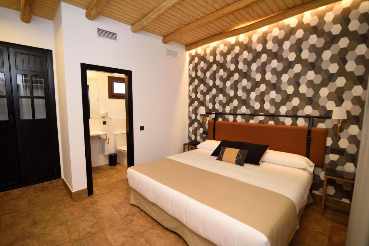Hostal Rural Santa Habitaciones Aldea D엘로시오 외부 사진